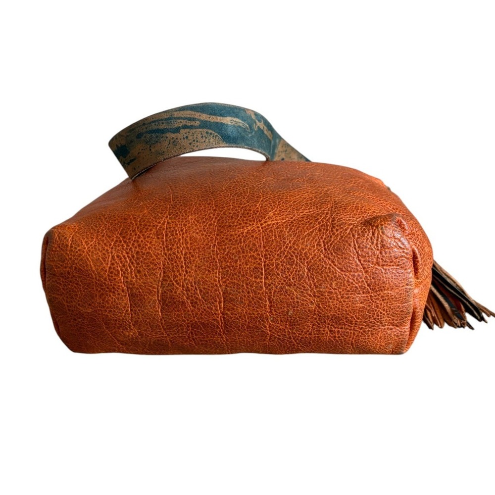 Easten Leathers Handcrafted Cognac Hobo Tote Bag +Dipped Dyed Guitar Style Strap - Picture 8 of 9